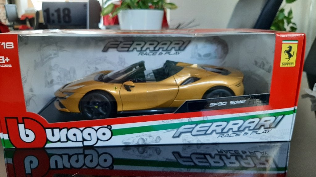 Ferrari SF90 Spider Bburago 1:18, Ophalen of Verzenden, Nieuw, Burago