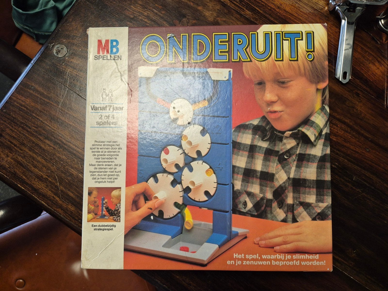 onderuit mb, Ophalen of Verzenden
