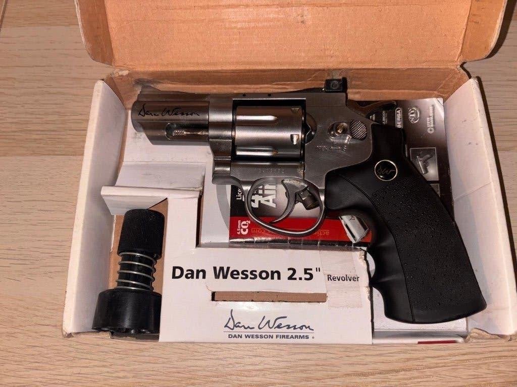 BB gun, Ophalen, Zo goed als nieuw