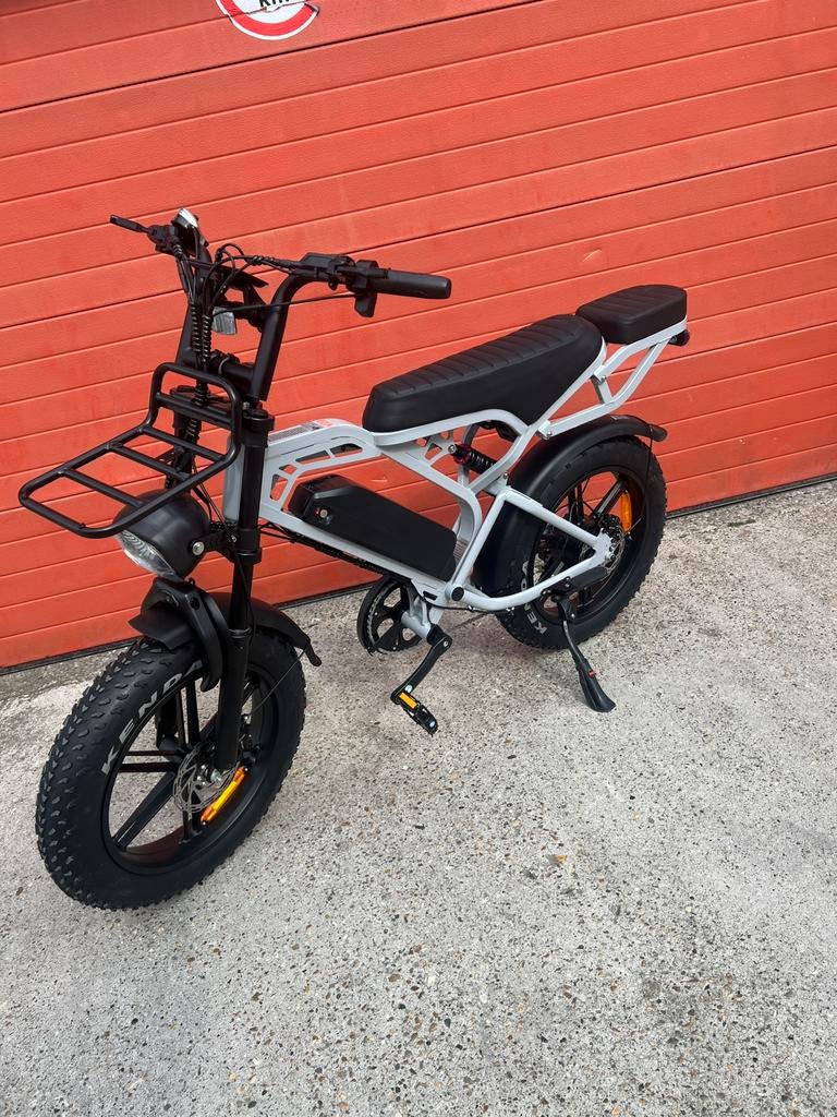 V20 pro, Fietsen en Brommers, Elektrische fietsen, Ophalen, Zo goed als nieuw