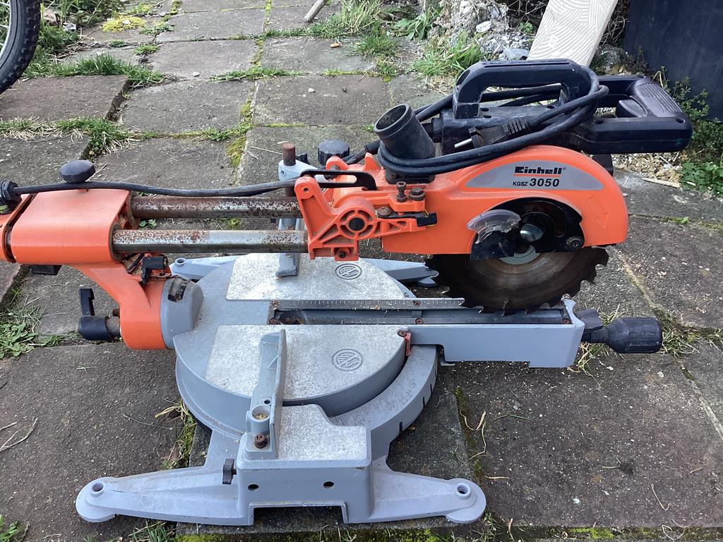 Einhell KGSZ 3050 zagen, Doe-het-zelf en Bouw, Ophalen, Zo goed als nieuw
