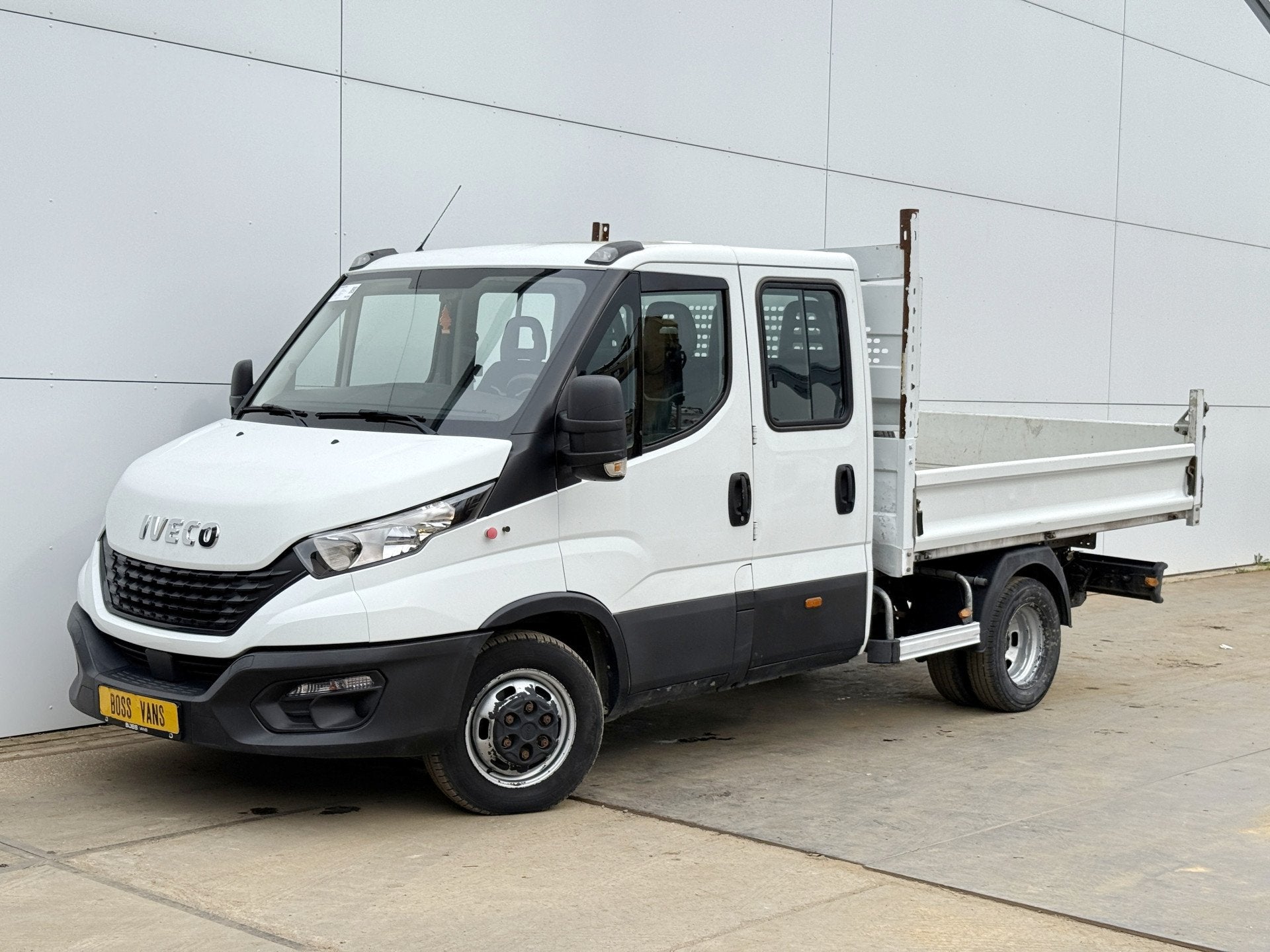 Iveco Daily 35C14 2.3 Kipper Dubbele Cabine Dubbellucht 3,5t, 4 deurs, Gebruikt, Zwart, Iveco