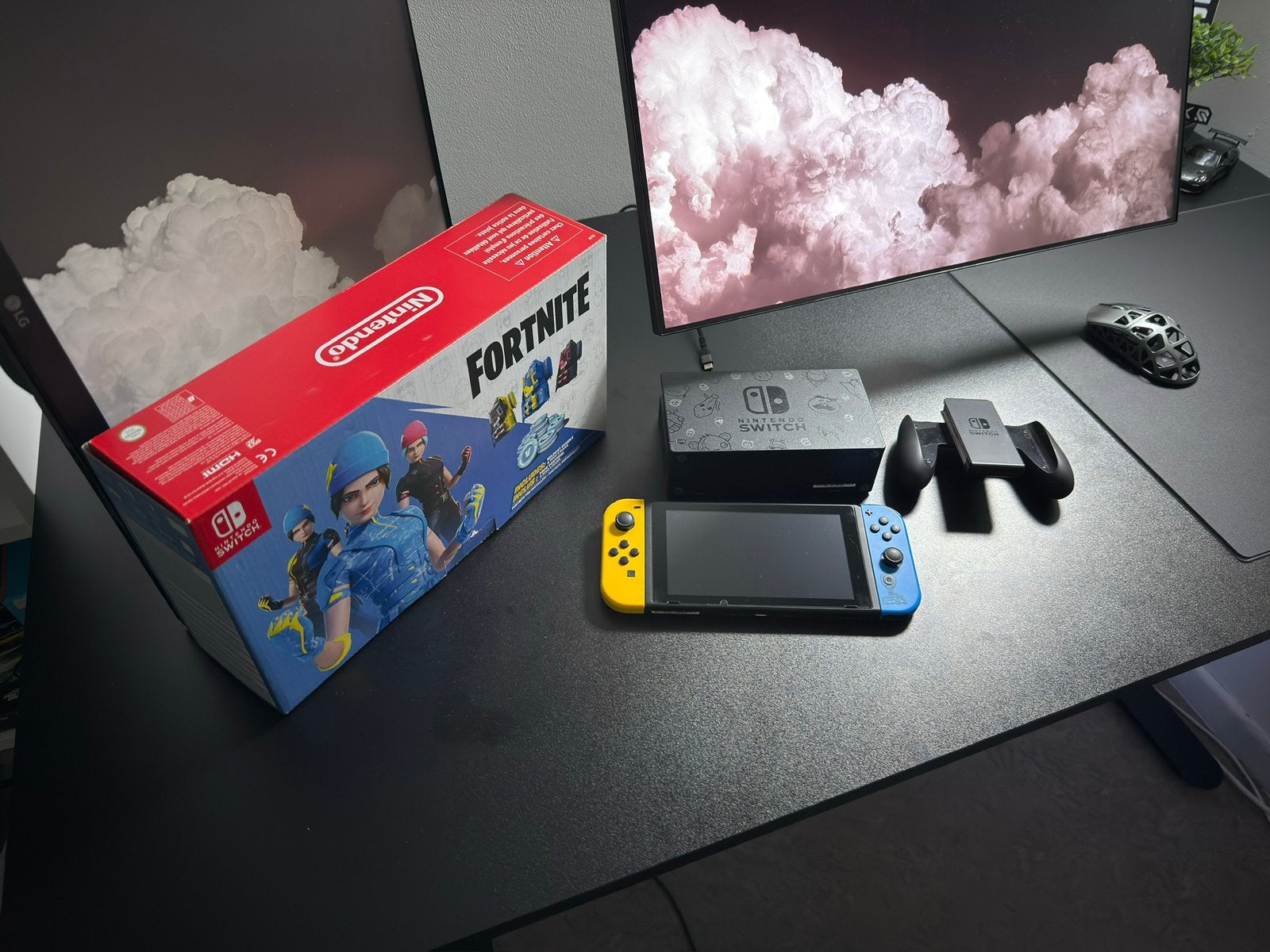 Nintendo switch fortnite edition, Enlèvement, Comme neuf