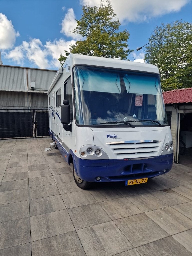 Flair 8000 Niesmann+bischoff, Caravans en Kamperen, Mobilhomes, Bedrijf