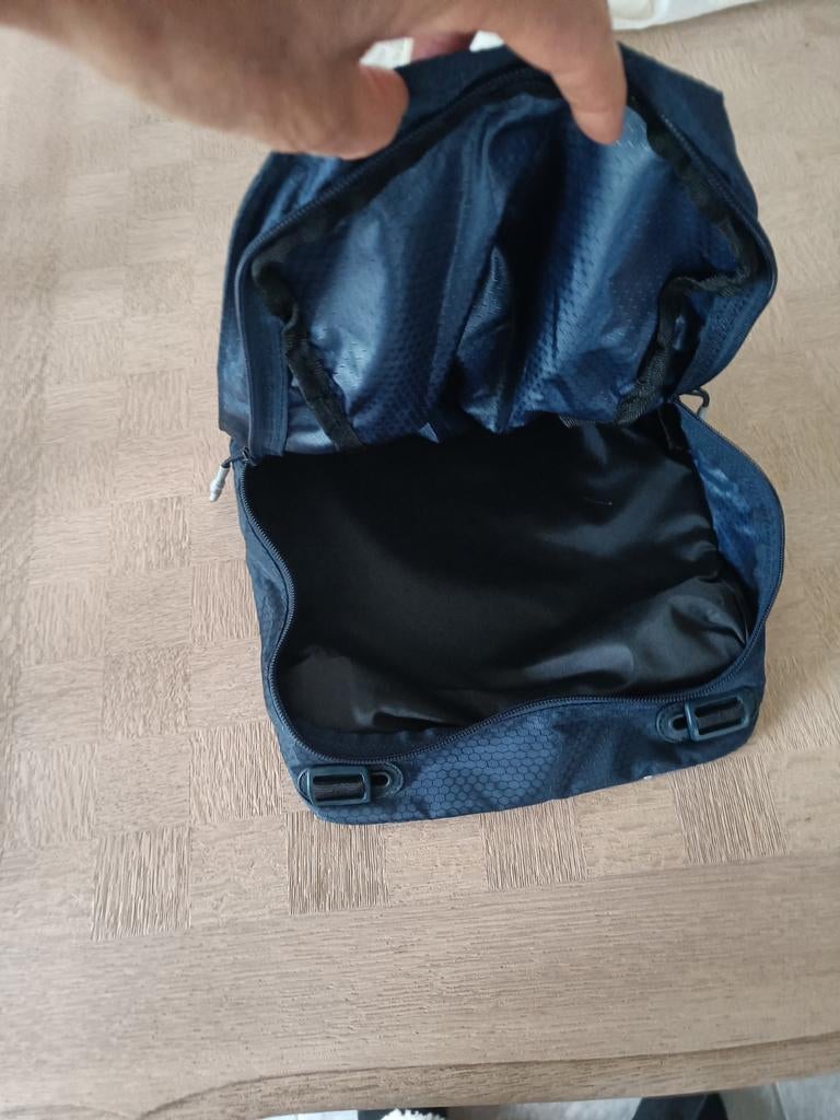 Mototas voor kaart en kleinigheid op naftbak, Ophalen, Zo goed als nieuw