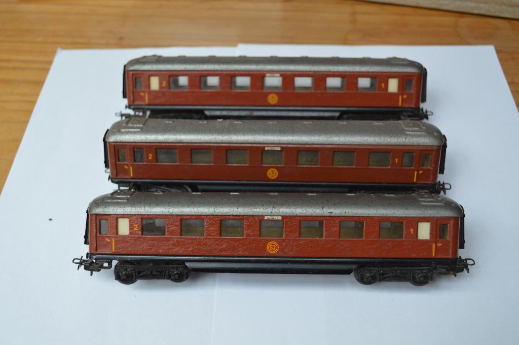 Märklin 4020 : 3 pièces en état d'occasion, Hobby & Loisirs créatifs, Trains miniatures | HO, Analogique, Enlèvement ou Envoi