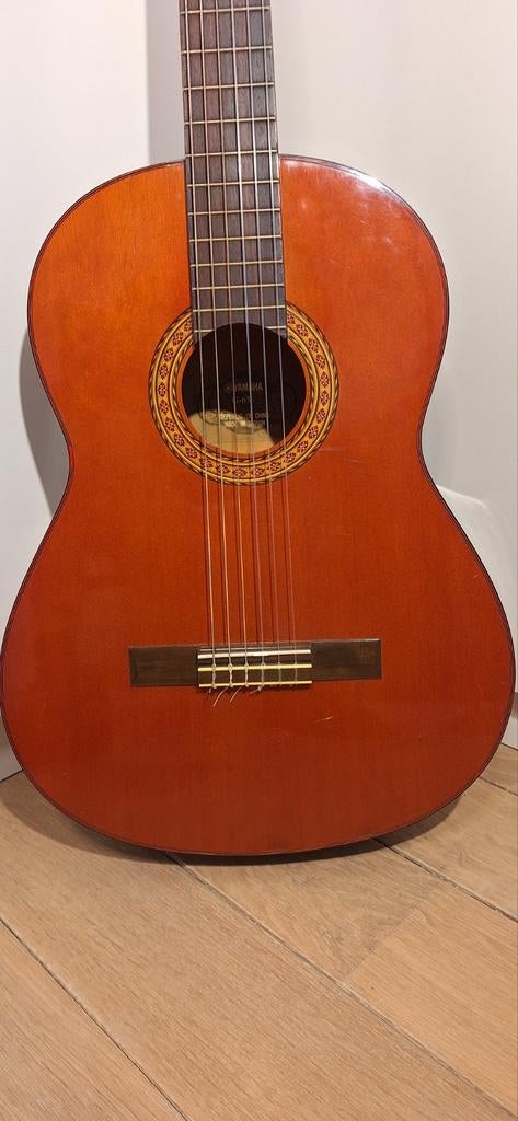 Yamaha g65 gitaar in zeer goede staat, Muziek en Instrumenten, Ophalen, Gebruikt, Klassieke of Spaanse gitaar, Met koffer