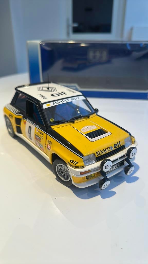 RENAULT 5 TURBO 1/18 UH RAGNOTTI 1981, Ophalen of Verzenden, Zo goed als nieuw, Auto, Overige merken