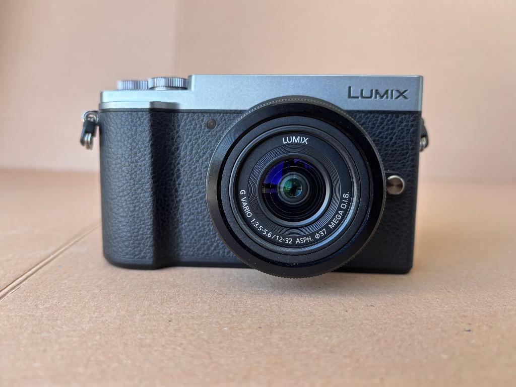 Lumix GX9, Autres Marques, Moins de 4 fois, Compact, Comme neuf