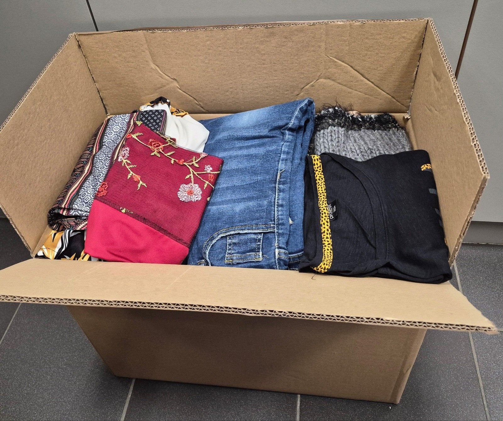 Pakket dameskleding (34-36) 60 stuks +, Kleding | Dames, Ophalen, Zo goed als nieuw, Maat 36 (S)