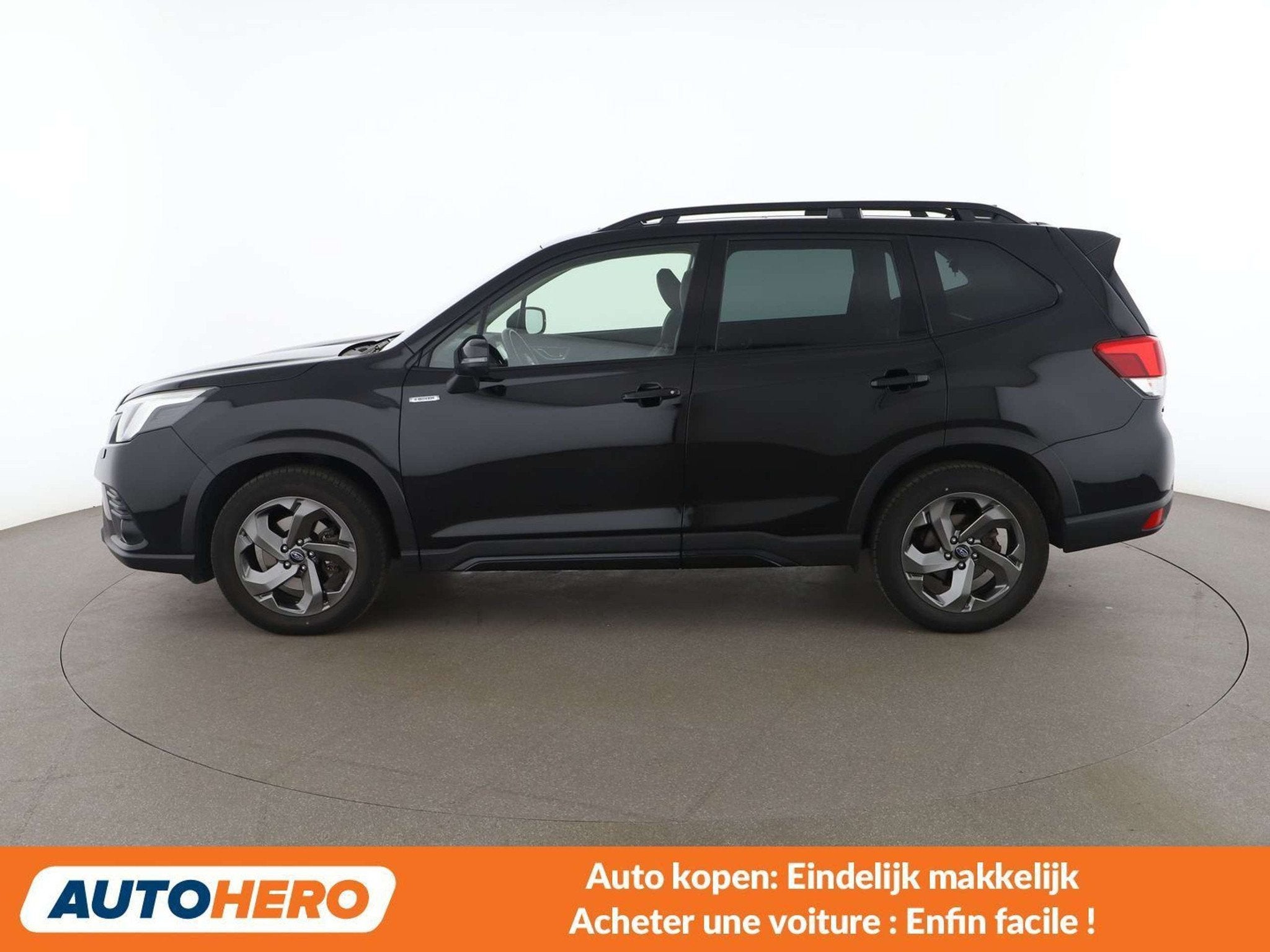 Subaru Forester 2.0 Mild-Hybrid Edition Black Platinum, Autos, Subaru, Cuir, 1693 kg, Achat, Noir