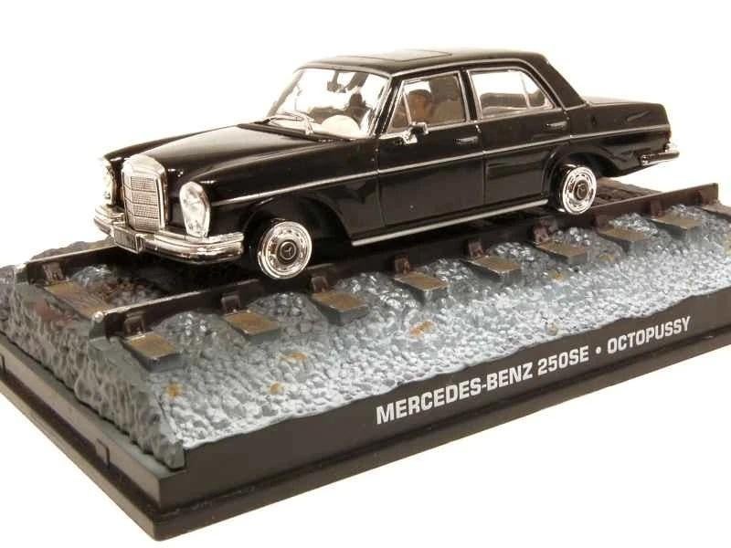 Mercedes-Benz 250SE James Bond 007 #23., Ophalen of Verzenden, Zo goed als nieuw, Auto, Universal Hobbies