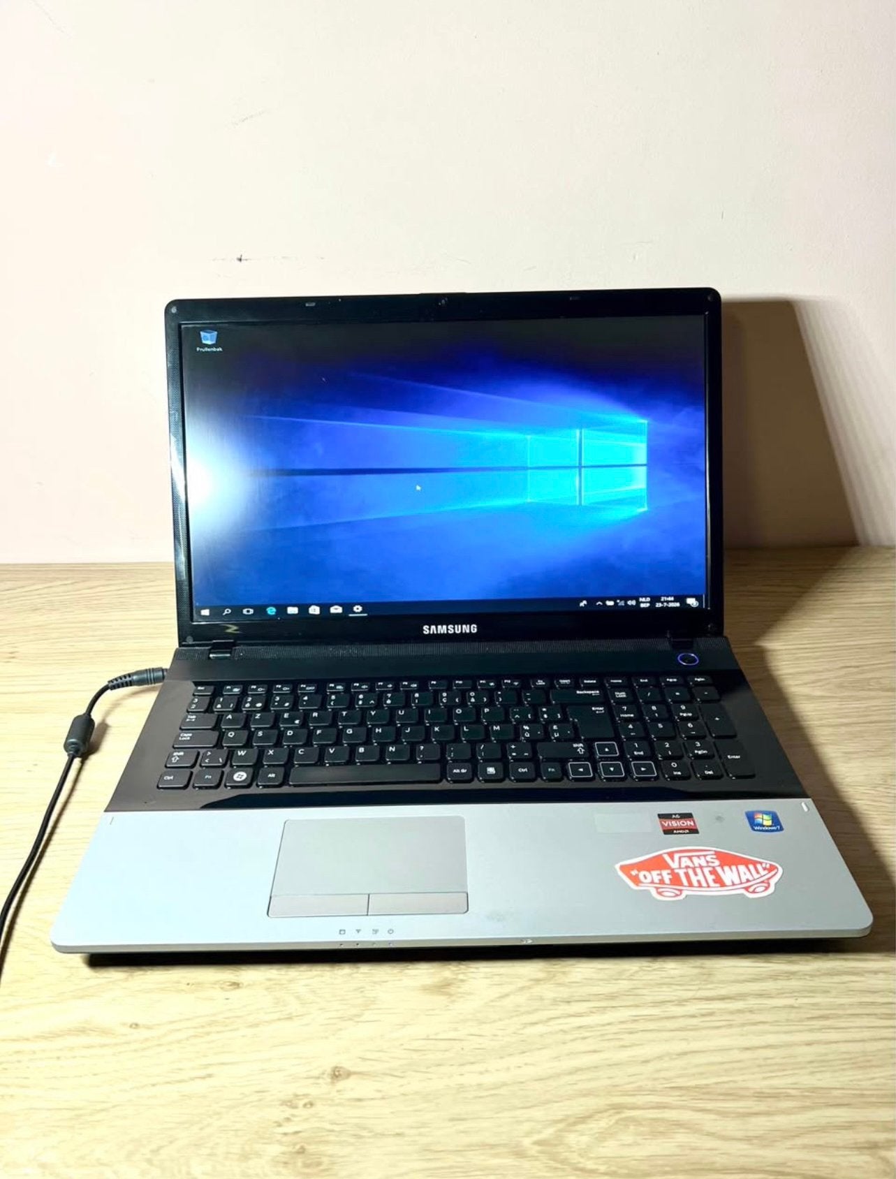 Laptop Samsung 17, Computers en Software, Windows Laptops, Ophalen of Verzenden, Zo goed als nieuw