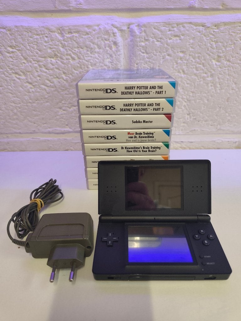 Nintendo DS met 9 games, Games en Spelcomputers, Spelcomputers | Nintendo DS, Met games, Zwart, DS Original of Phat, Ophalen of Verzenden