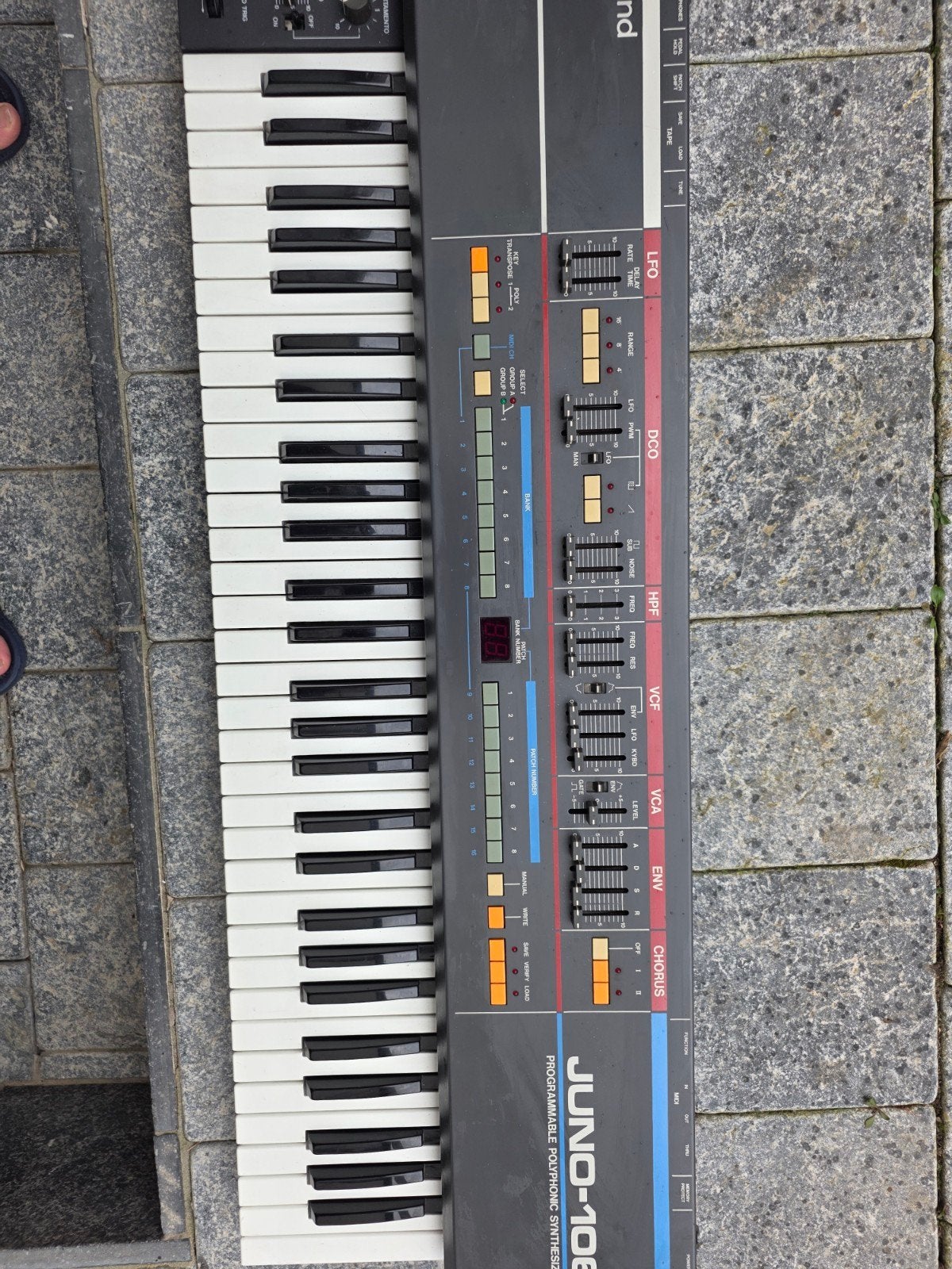juno 106 comme neuf, Muziek en Instrumenten, Ophalen