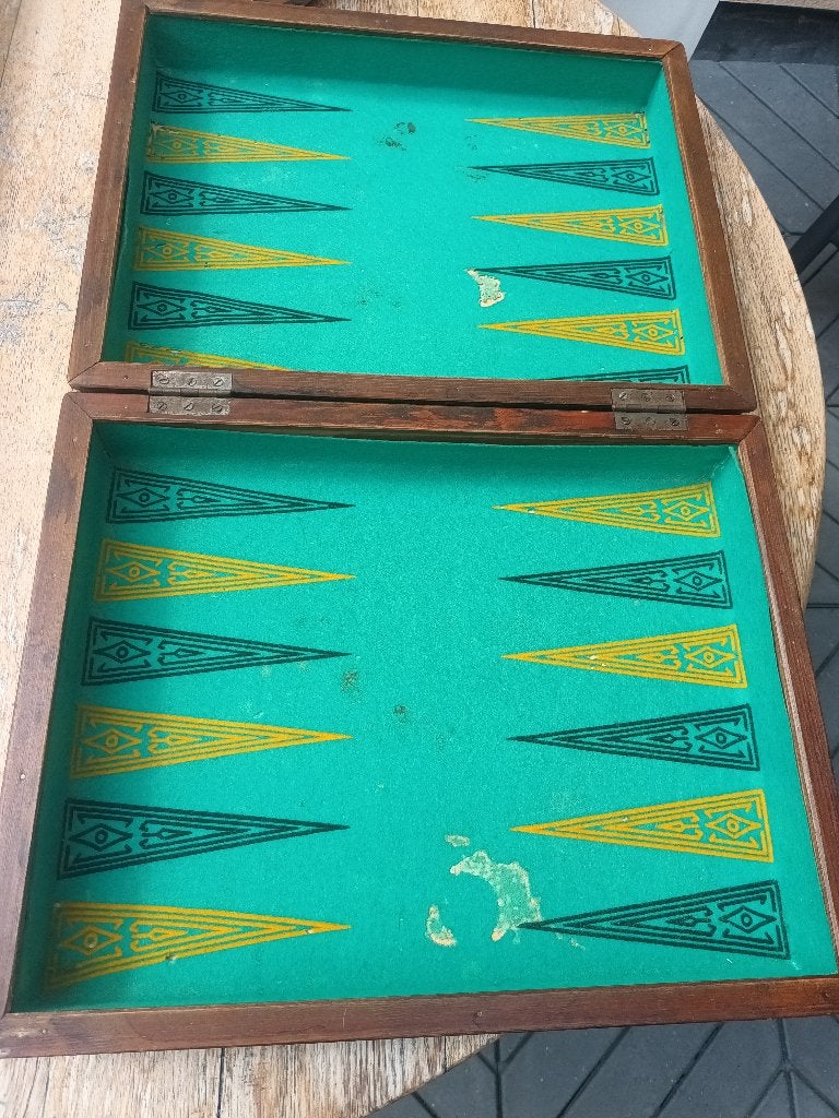 2 x étuis de backgammon avec briques, 1 ou 2 joueurs, Enlèvement, Utilisé