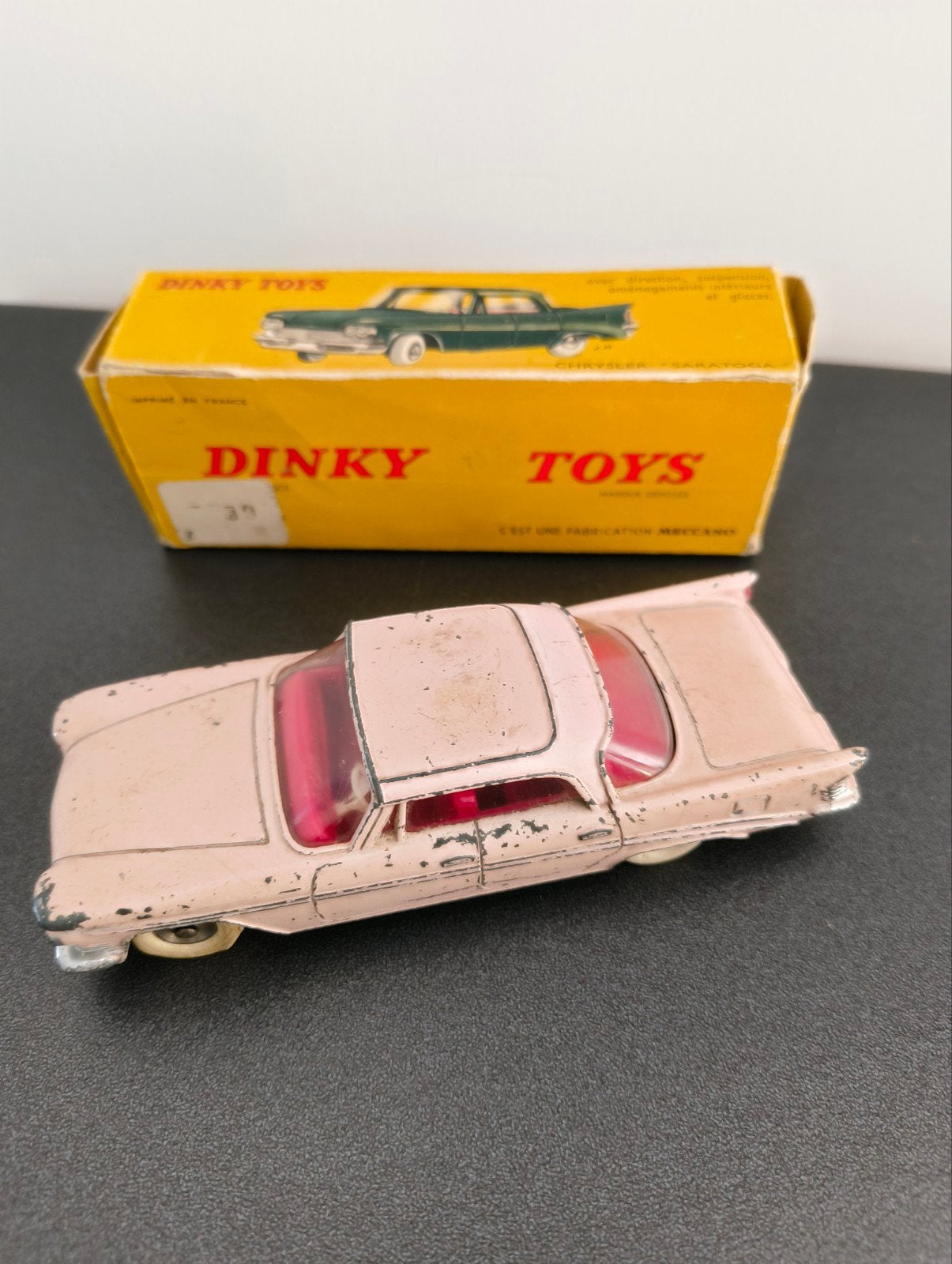 Dinky Toys Chrysler Saratoga nr 550, Ophalen of Verzenden, Auto, Dinky Toys