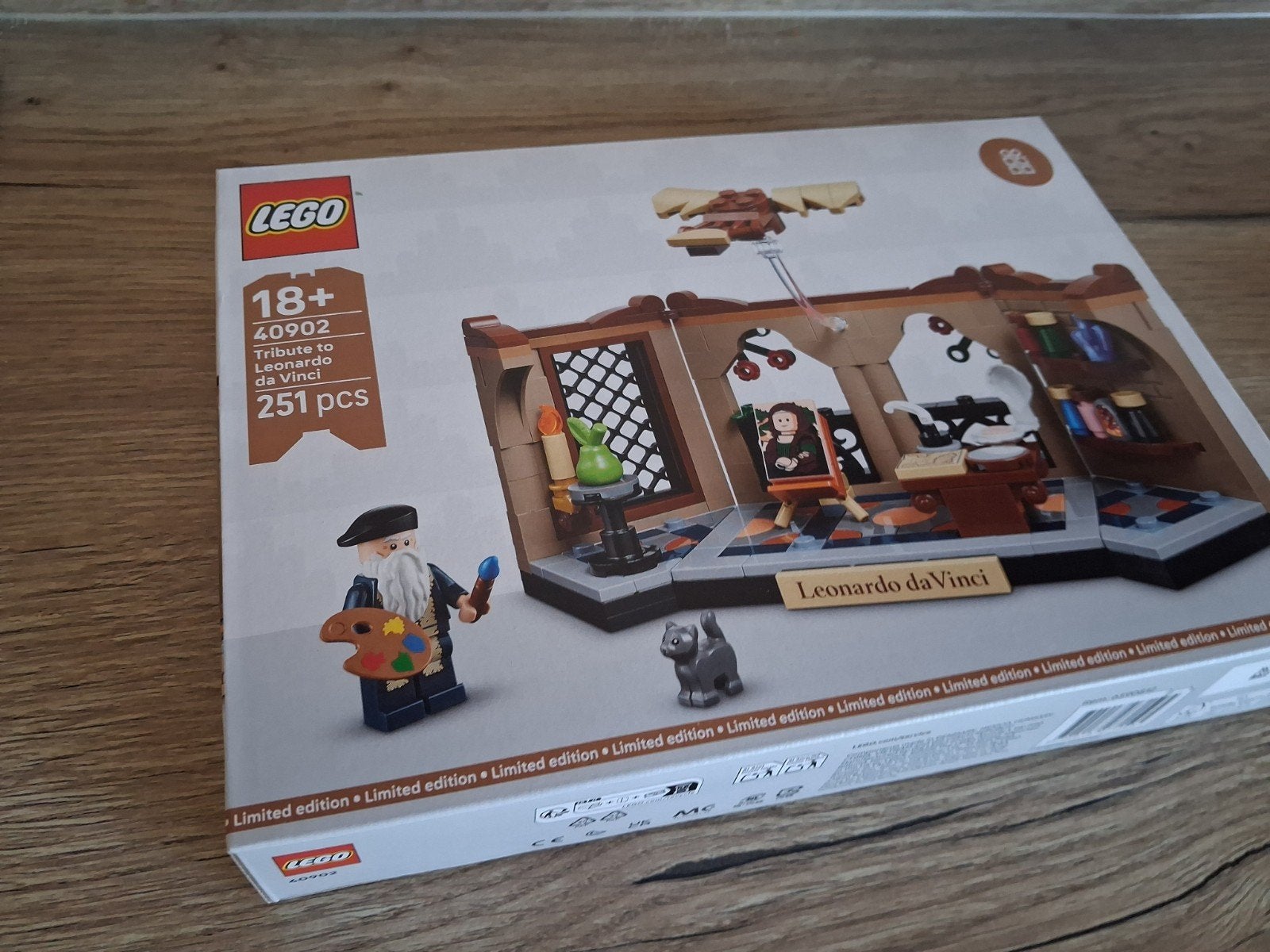 Lego : hommage à Léonard de Vinci, Envoi, Lego
