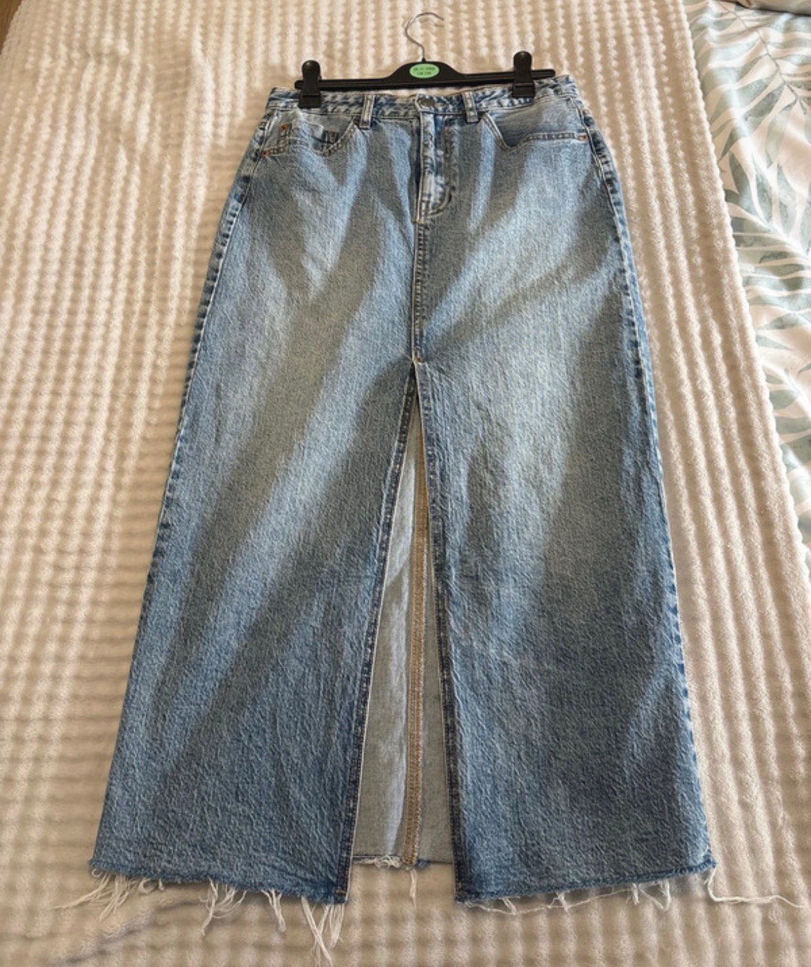 Longue jupe STRADIVARIUS taille 40, Enlèvement, Comme neuf