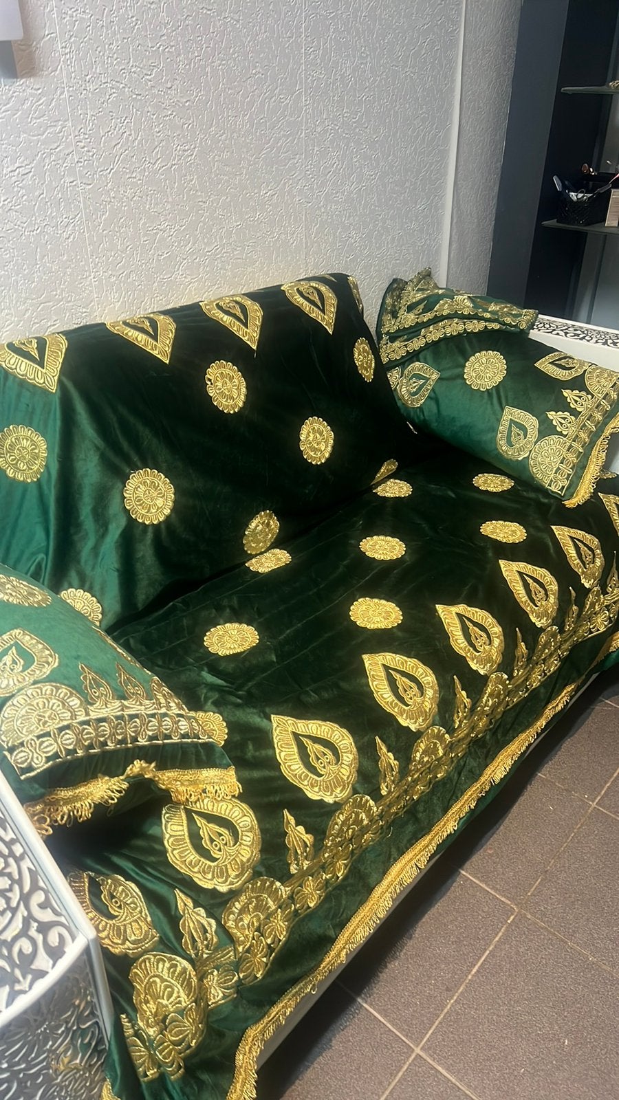 Materialen henna fest,trouwens, Ophalen, Zo goed als nieuw