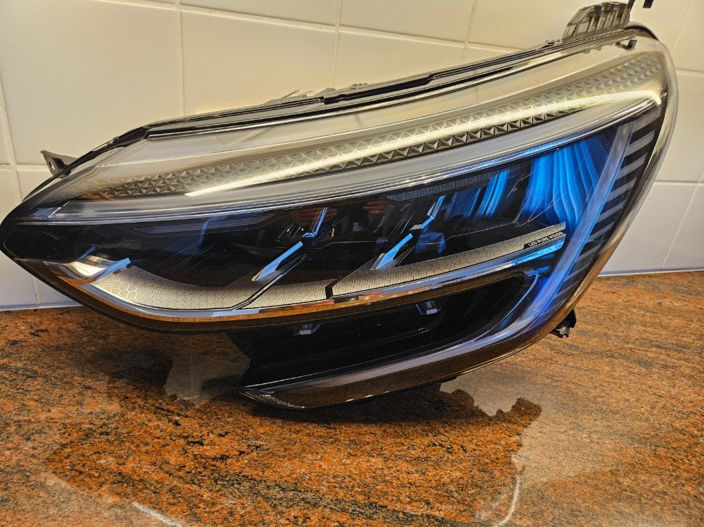 Renault Megan 4 koplamp Led kant chauffeur, Autos : Pièces & Accessoires, Éclairage, Enlèvement, Renault
