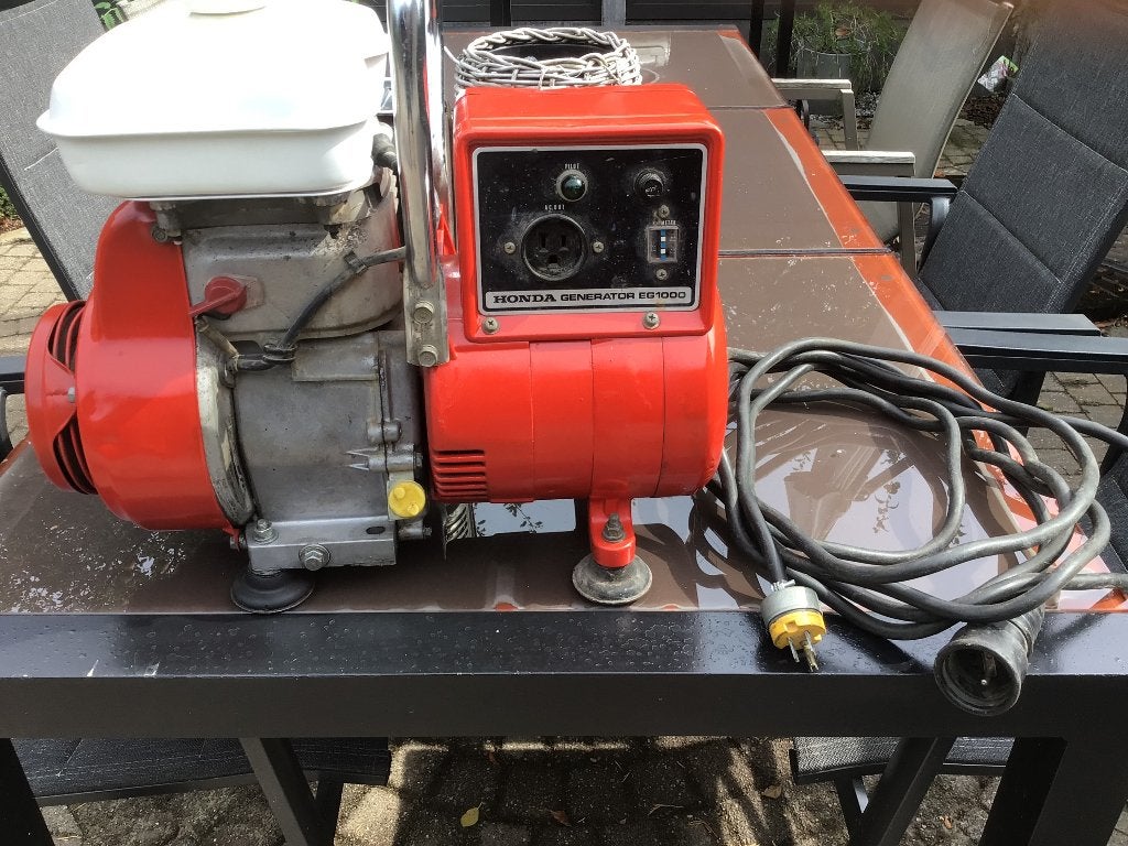 Generator, Doe-het-zelf en Bouw, Aggregaten, Ophalen, Gebruikt, Minder dan 5 kVA, Benzine