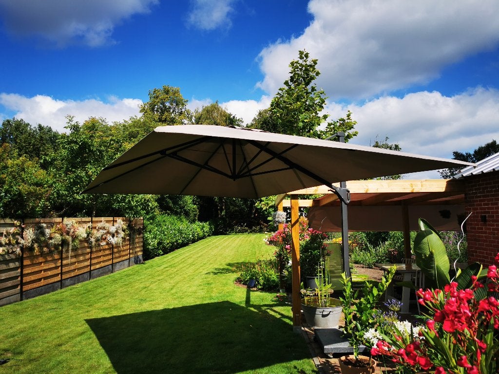 Zweefparasol, Jardin & Terrasse, Parasols, 3 à 4 mètres, Parasol flottant, Enlèvement, Utilisé