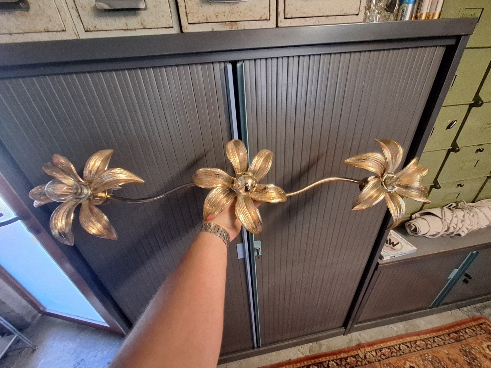 Vintage Willy daro massive lily flowers etiquette origine, Enlèvement ou Envoi