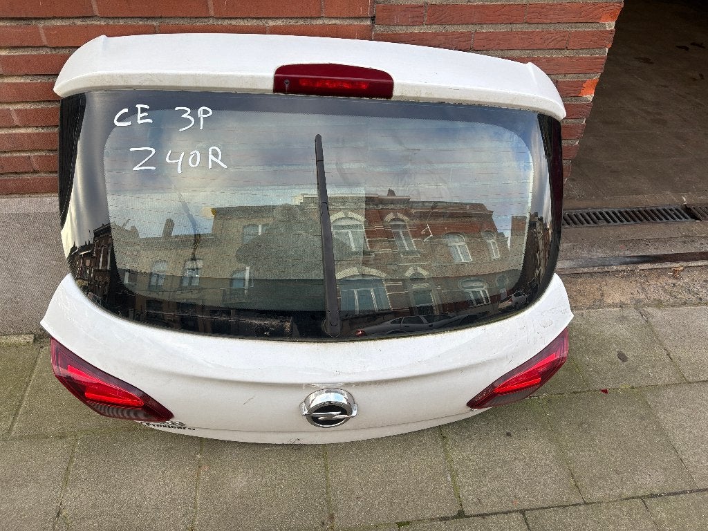 HAYON OPEL CORSA E 3 PORTES, Arrière, RUE BRIGADE PIRON 307, Haillon arrière, Enlèvement