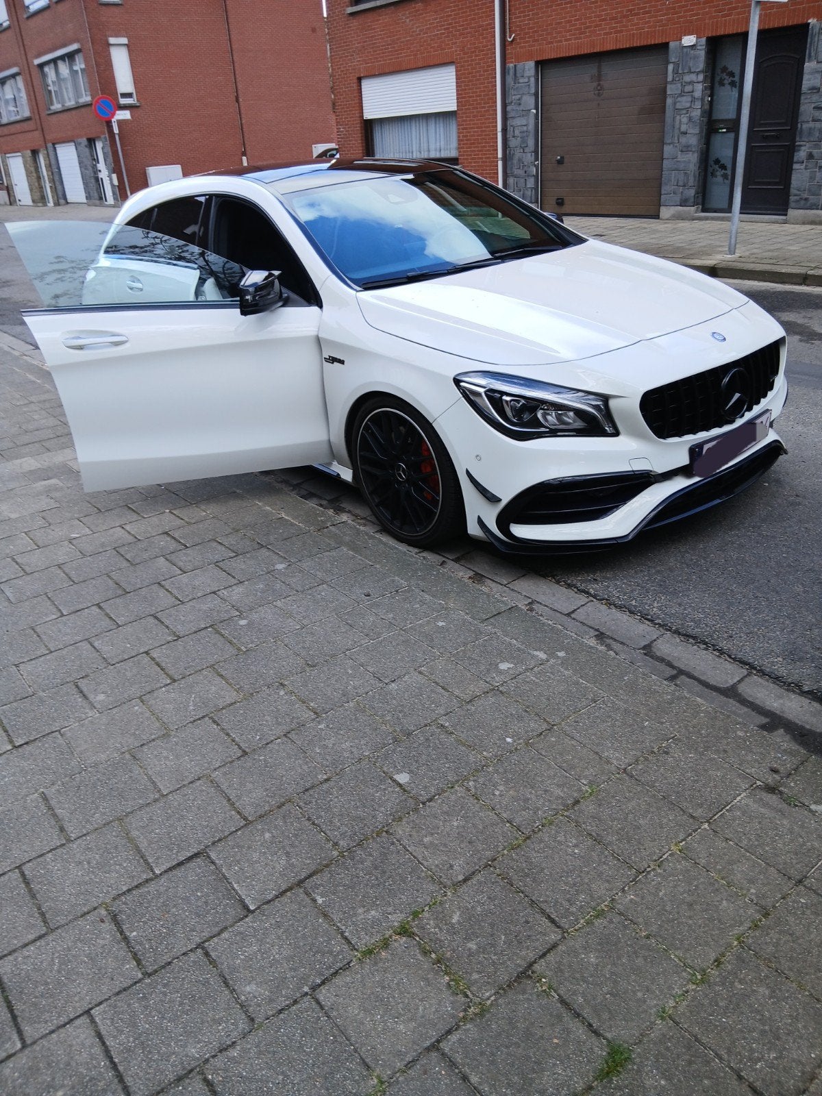 mercedes cla 45 amg, Auto's, Automaat, 4 cilinders, Alcantara, Wit