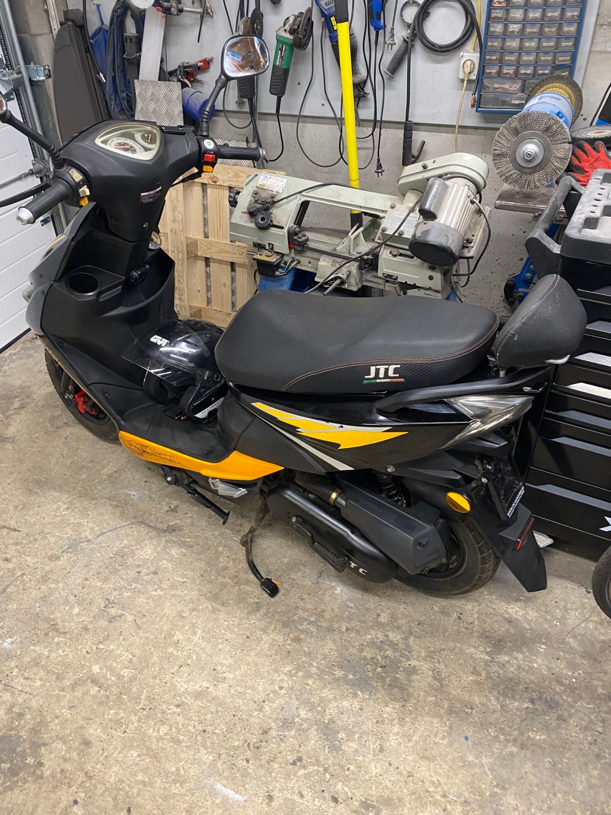 Jtc spider, Ophalen, Zo goed als nieuw