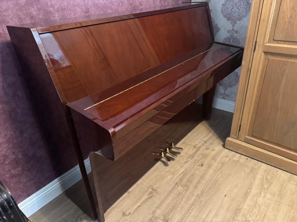 Prachtige piano onderhoud gekregen mahonie kawai, Enlèvement, Utilisé, Piano, Autres couleurs