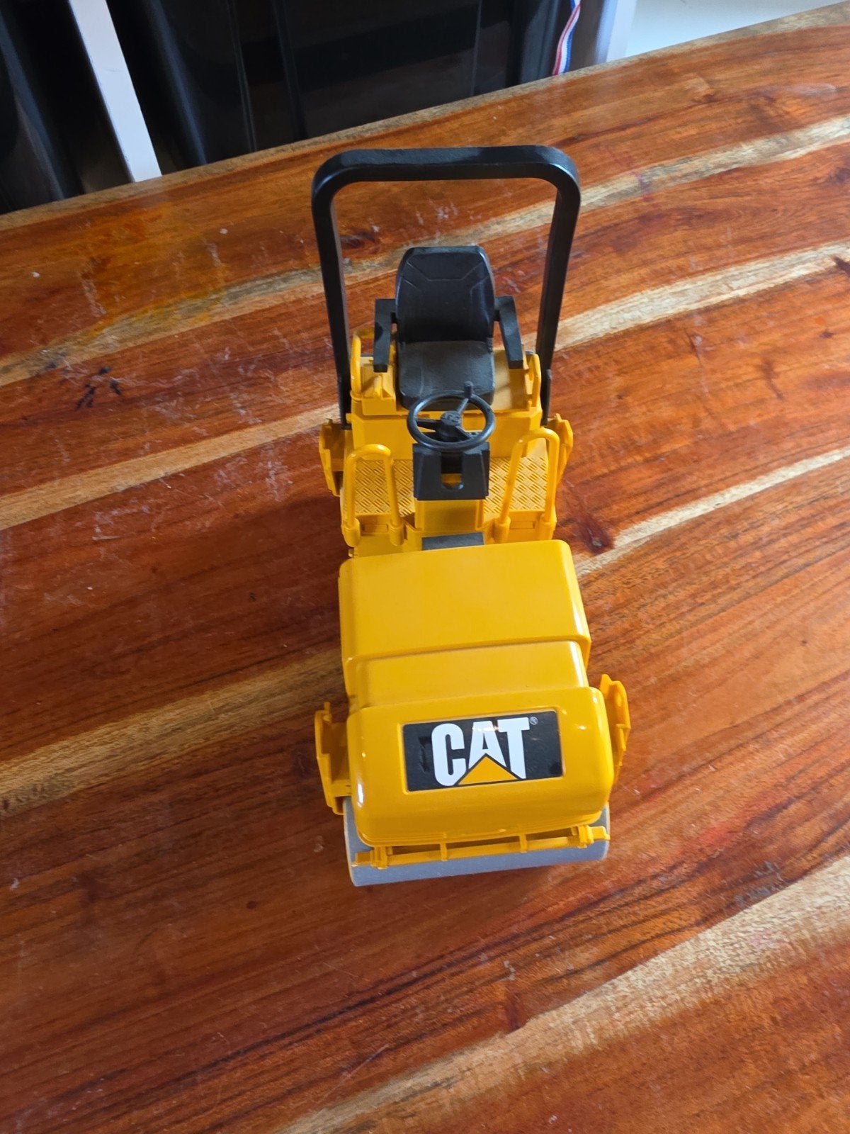 Caterpillar Bruder verdichter, Ophalen
