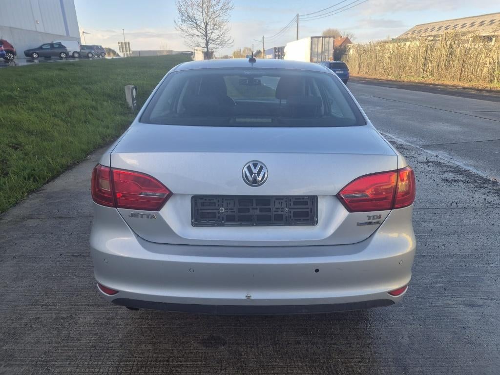 Volkswagen Jetta 1.6 Diesel, Auto's, Euro 5, Bedrijf, 5 deurs, Jetta
