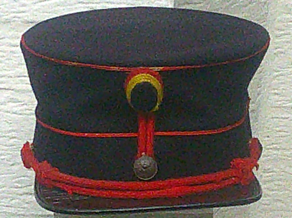 Pontus de troupe de la Garde Civique belge (19ème siècle), Verzamelen, Verzenden, Landmacht, Helm of Baret