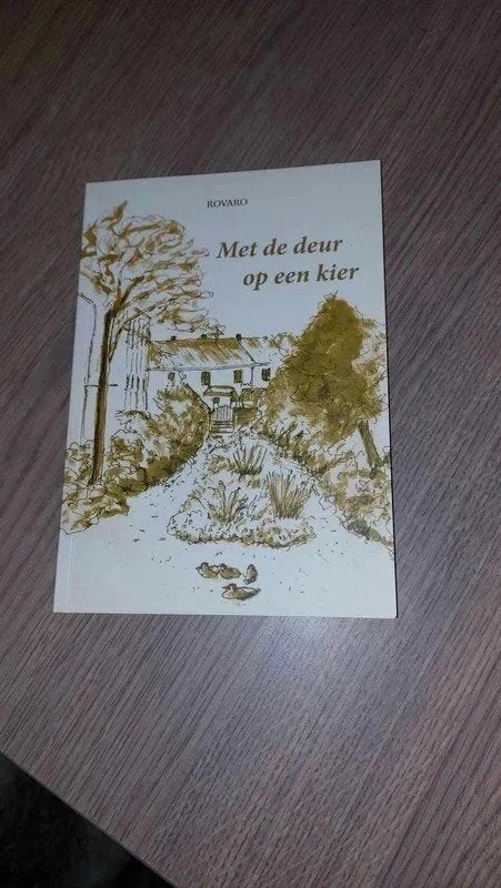 Met de deur op een kier / Rovaro, Collections, Enlèvement ou Envoi, Comme neuf, Livre, Christianisme | Catholique