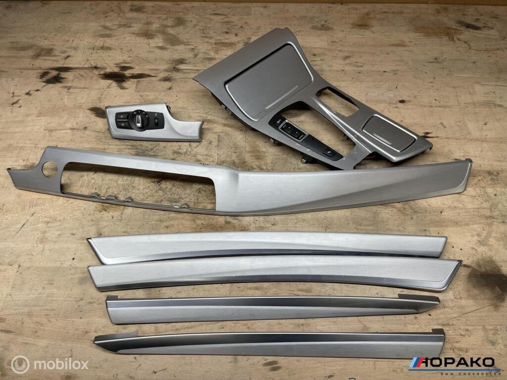 Interieurlijsten set geborsteld aluminium BMW 5serie F10 F11, Gebruikt, Einsteinlaan 5 rijswijk, Bmw, Ophalen of Verzenden