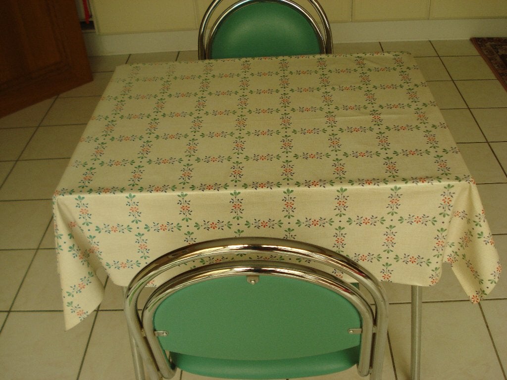 2 groene keukenstoelen, Ophalen, Vier