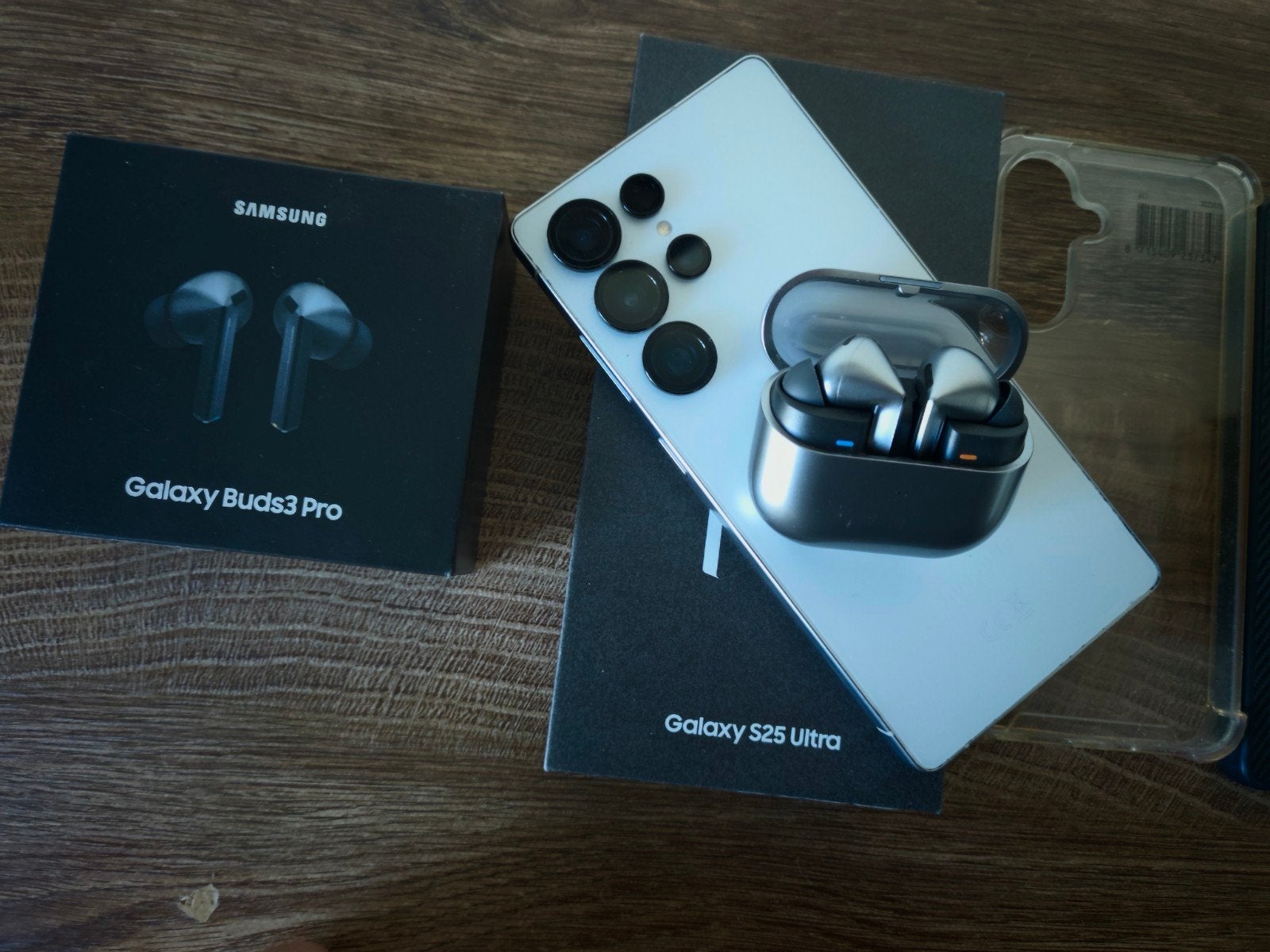 Samsung S25 Ultra 256 Go Buds3 Pro comme neuf 16/17 Promax, Télécoms, Enlèvement ou Envoi