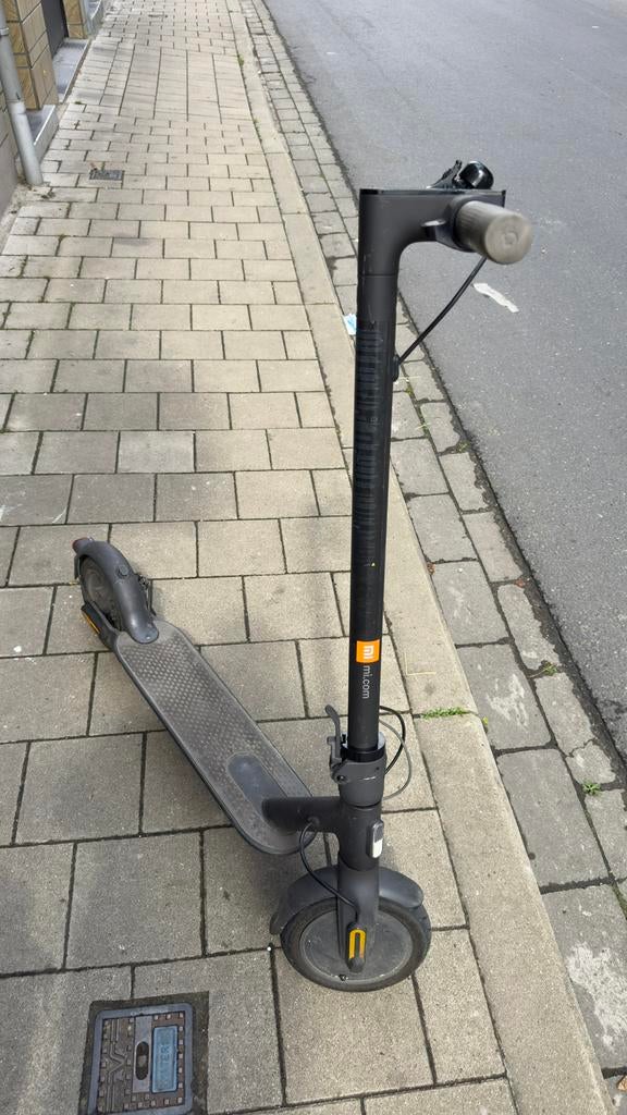 Xiaomi pro, Fietsen en Brommers, Steps, Ophalen, Zo goed als nieuw, Elektrische step (E-scooter)