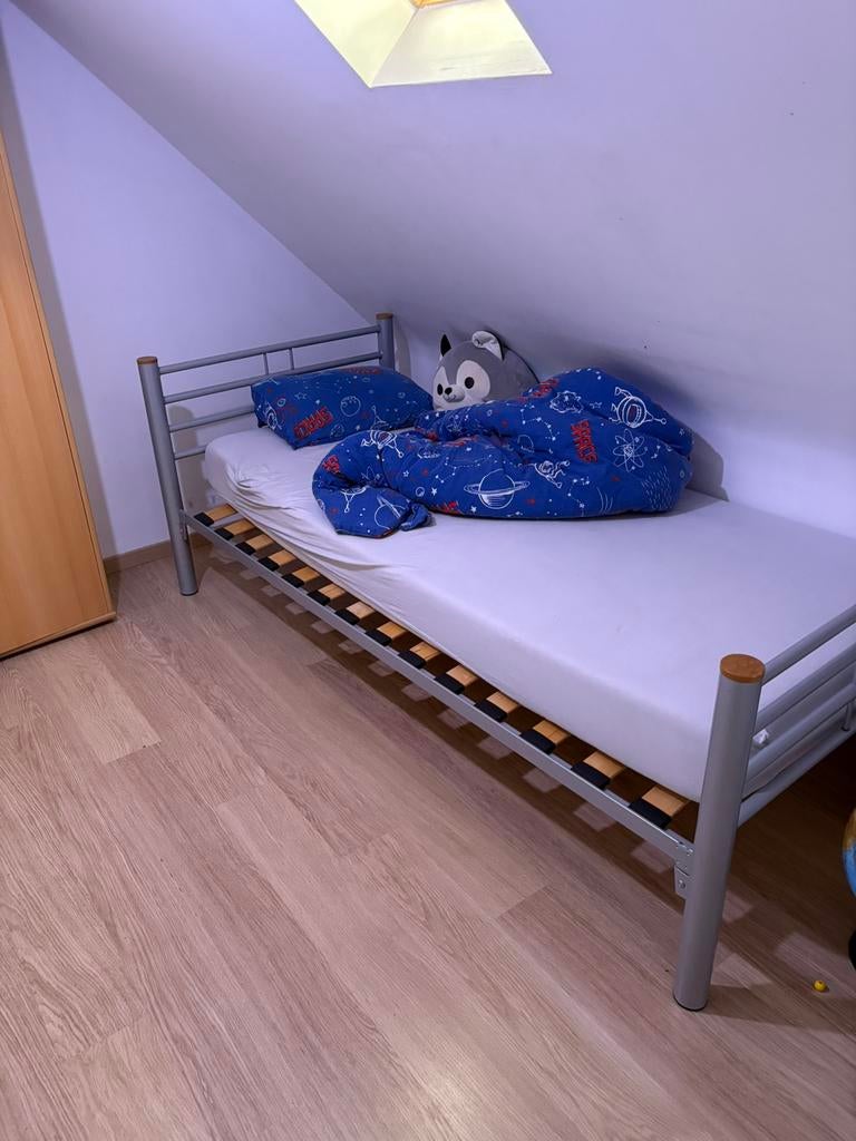 1 persoonsbed met lattenbodem, Ophalen, Gebruikt, Eenpersoons, 200 cm