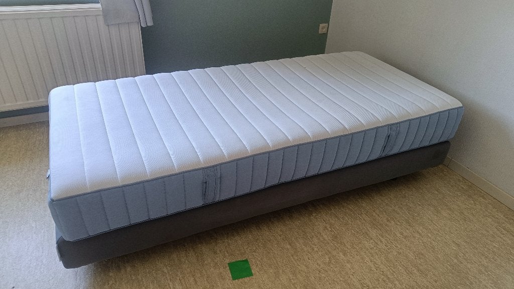1 persoons boxspring met matras, Enlèvement, Utilisé, Une personne