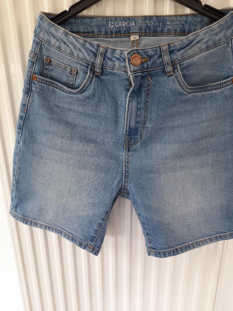 Short en jean bleu. Marque Garcia. Taille 164 cm/14 ans., Enfants & Bébés, Vêtements enfant | Taille 164, Pantalon, Comme neuf