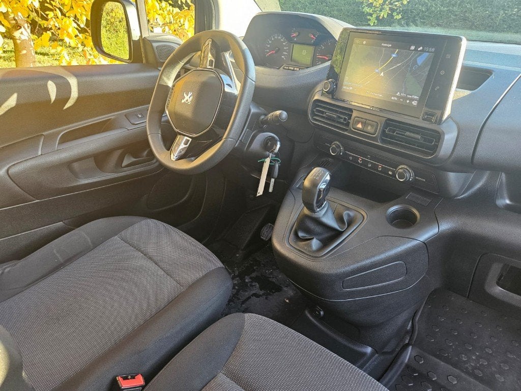 Peugeot Partner 1.5 BlueHDI ❄️AIRCO 🌍GPS, Auto's, Voorwielaandrijving, 75 kW, Stof, 4 cilinders