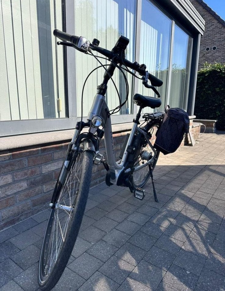 Elektrische dames fiets, Fietsen en Brommers, Ophalen, Zo goed als nieuw, Overige merken
