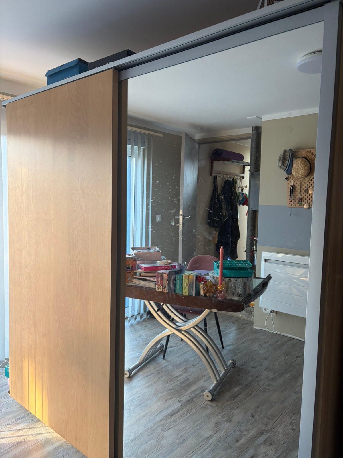 Armoire, 150 à 200 cm, Utilisé, Autres matériaux, Avec tiroir(s)