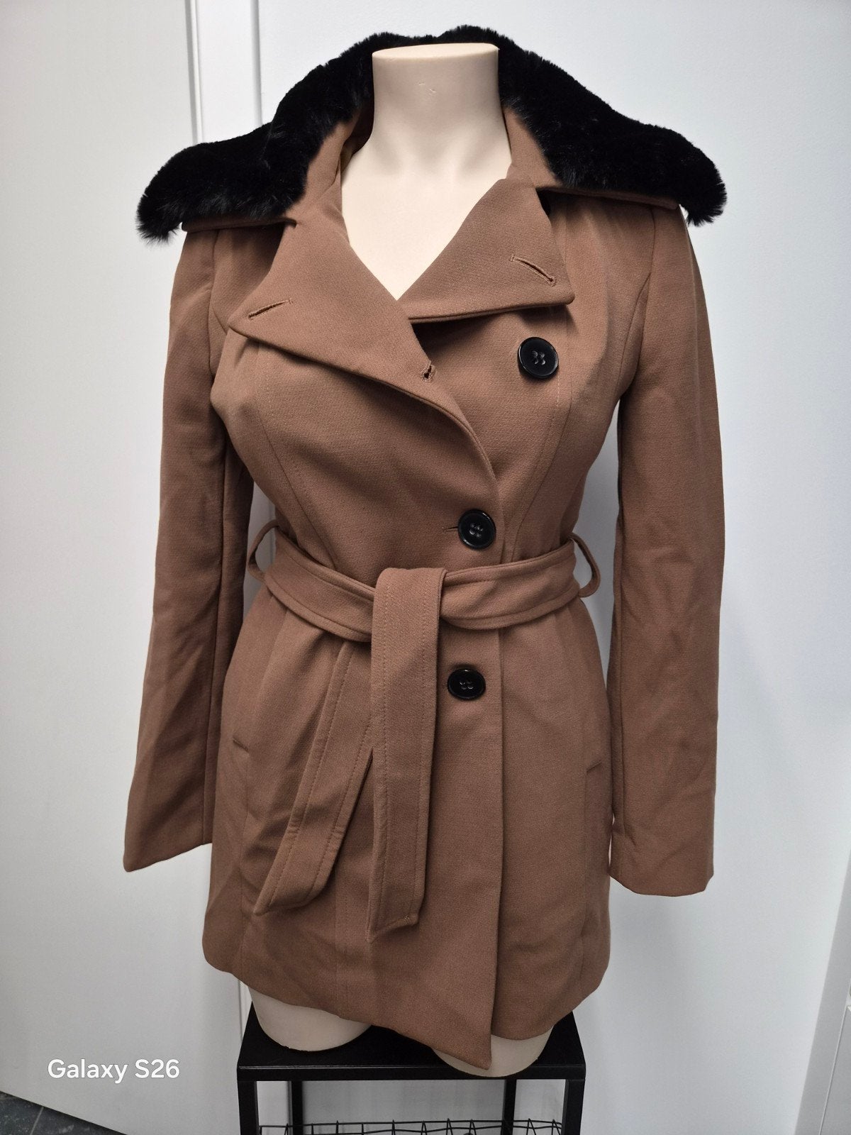 Nieuwe jas met label!!, Kleding | Dames, Jassen | Winter, Maat 38/40 (M), Bruin, Verzenden, Nieuw