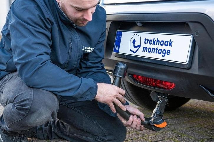 Trekhaakmontage voor Dacia met inbouw bij Pitstop, Niet ingevuld, Nieuw, Niet ingevuld, Ophalen