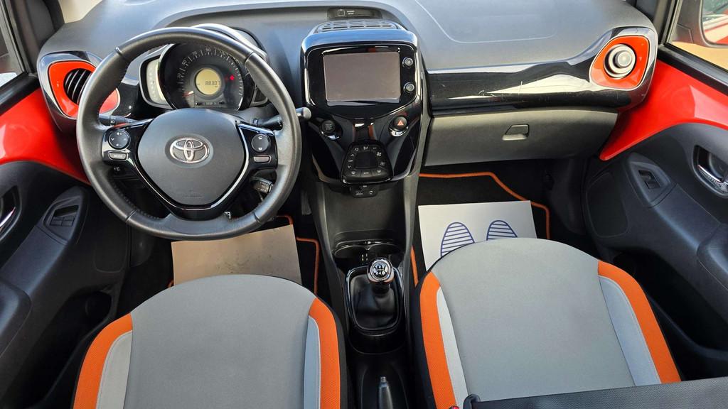 Toyota Aygo Aygo 1.0i VVT-i x-cite 5 portes Garantie 12 mois, Autos, Toyota, Achat, 998 cm³, Euro 6, Entreprise