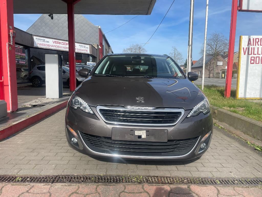 PEUGEOT 308 1.2 BENZINE (96KW) 112.000KM EURO6B . AUTPMATIC., Automaat, Testrit aan huis, Euro 6, Parkeersensor